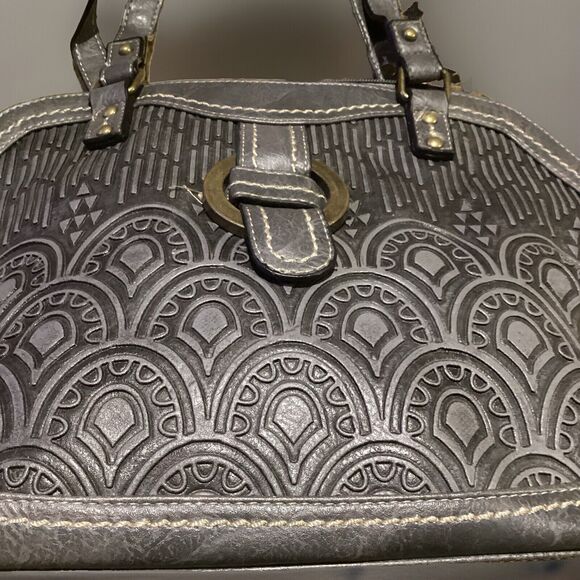 Born Concepts boc Grey Carlston Scallop Design Shoulder Bag Double Handle Purse - Picture 3 of 15